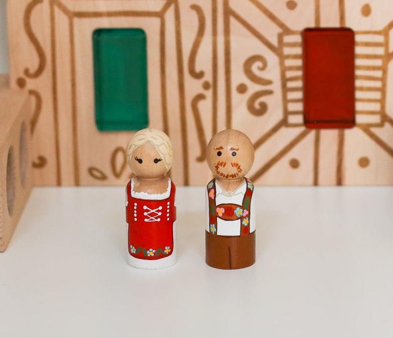 Swiss Couple Peg Dolls *Pre-Order